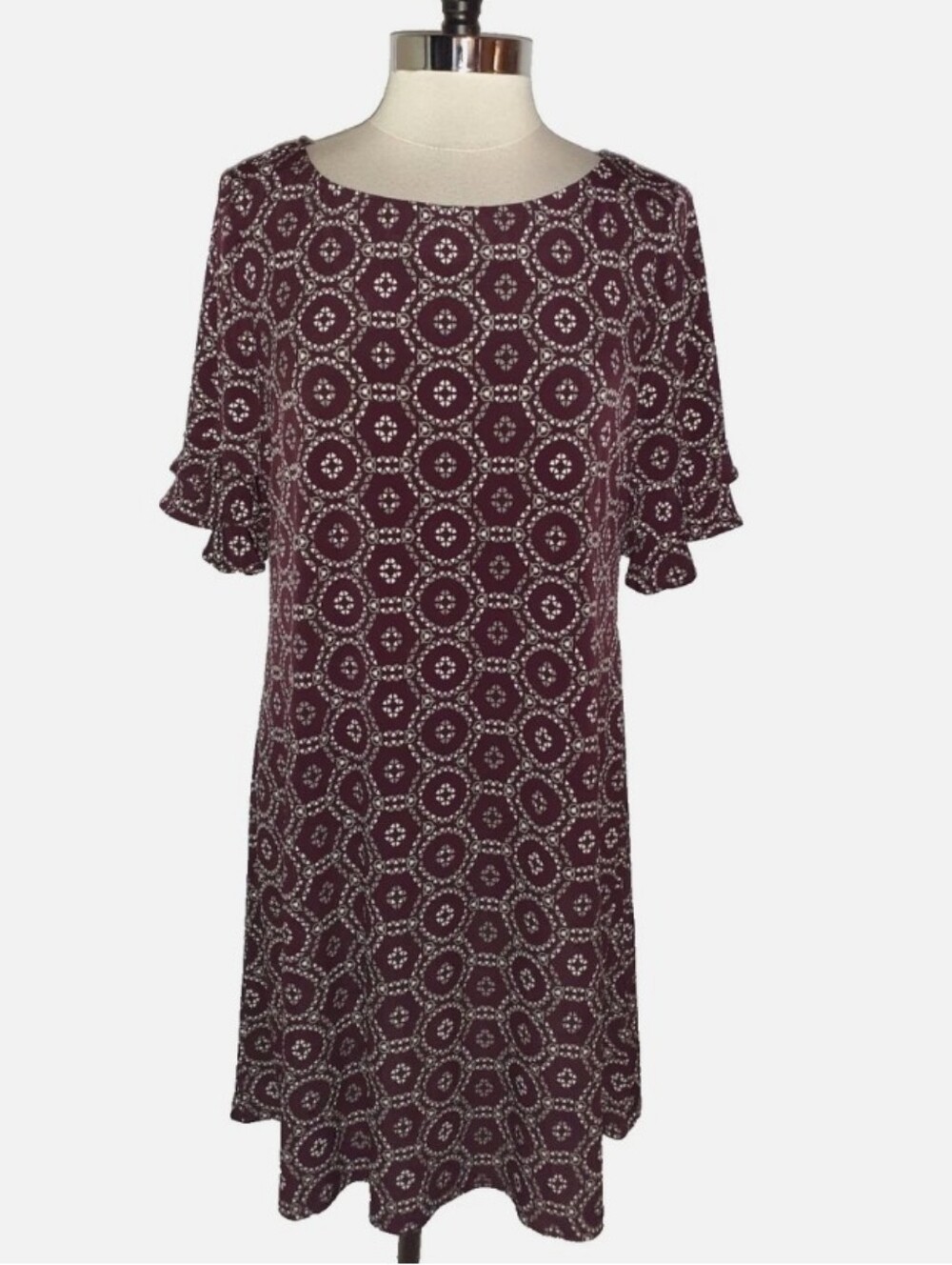 Maroon Geo Print Shift Dress - White Pattern